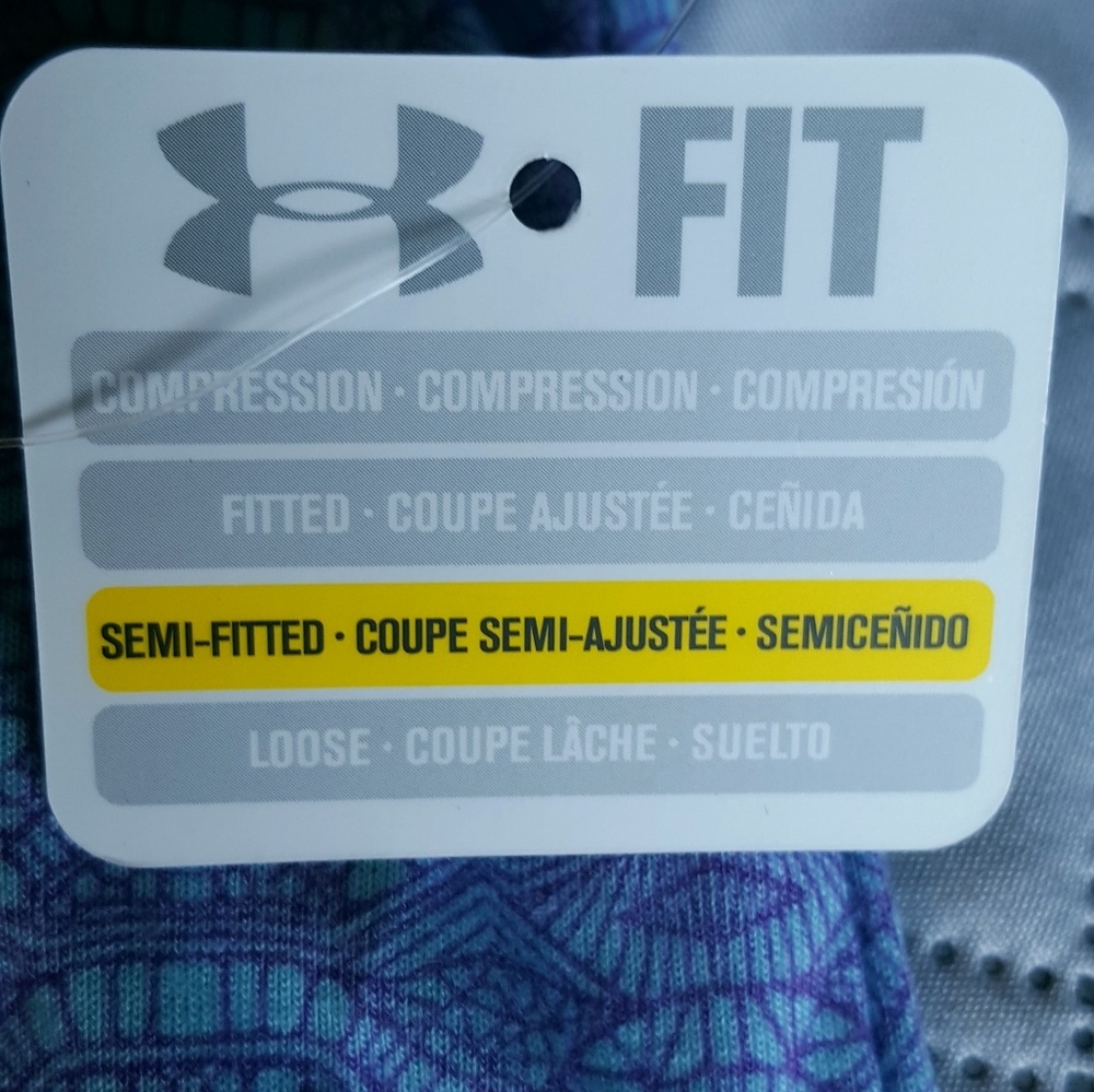 Under Armour sz s heat gear cold shoulder top - Picture 4 of 7